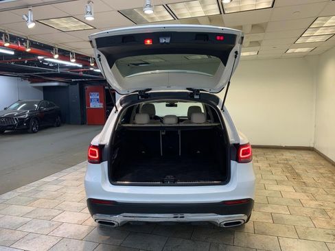 Used 2021 Mercedes-Benz GLC 300 4MATIC image 19