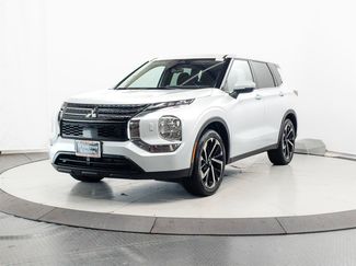 Used 2022 Mitsubishi Outlander ES AWD/4WD video 3