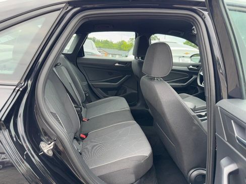 Used 2025 Volkswagen Jetta Sport FWD image 12