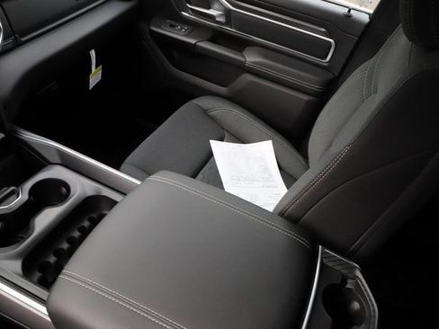 New 2026 RAM 1500 Big Horn AWD/4WD image 29