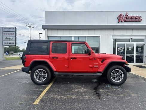 Used 2020 Jeep Wrangler Unlimited Sahara image 9