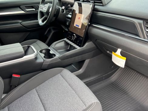 New 2026 GMC Terrain Elevation w/ Black Edition image 13