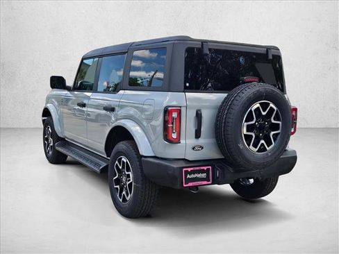 New 2026 Ford Bronco Outer Banks AWD/4WD image 8