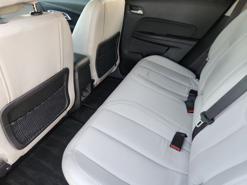 Used 2017 Chevrolet Equinox LT w/ Convenience Package AWD/4WD image 24