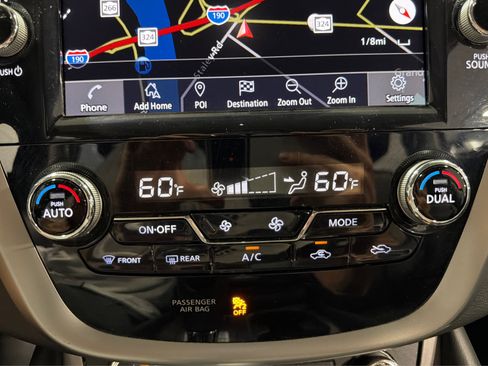 Used 2024 Nissan Murano SV AWD/4WD image 31