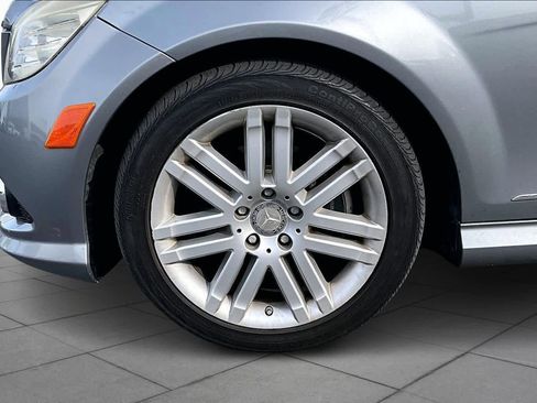 Used 2008 Mercedes-Benz C 300 Sport image 10
