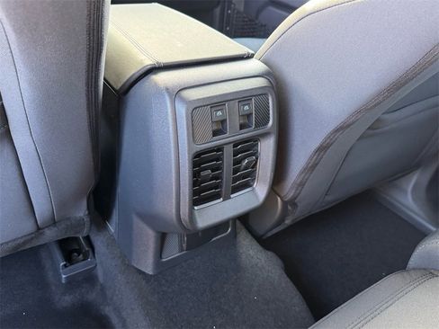 New 2025 Ford Bronco Base image 13