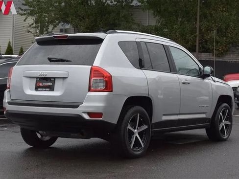 Used 2012 Jeep Compass Sport FWD image 5