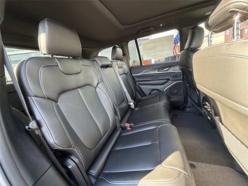 New 2026 Jeep Grand Cherokee Limited image 29