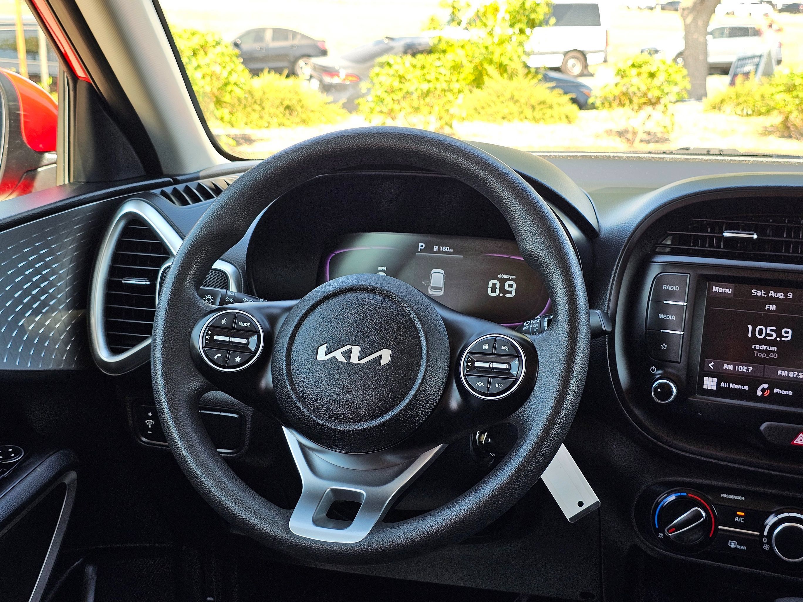 Used 2023 Kia Soul LX w/ Option Group 015 FWD image 22