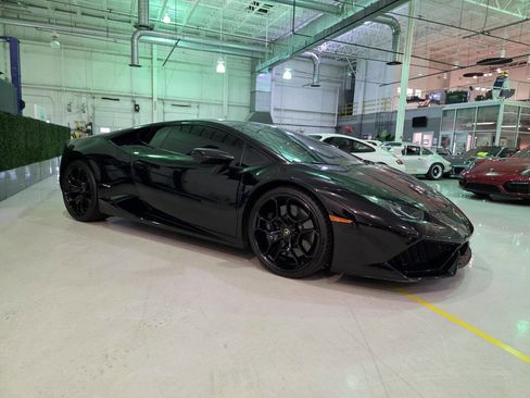 Used 2017 Lamborghini Huracan LP 610-4 Avio image 38
