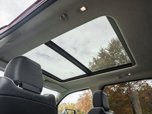 Used 2022 RAM 1500 Limited image 11