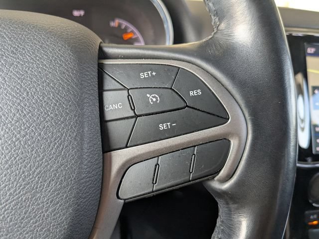 Used 2021 Jeep Grand Cherokee Laredo X AWD/4WD image 23