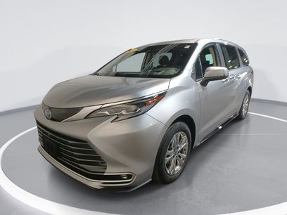 Used 2024 Toyota Sienna Platinum