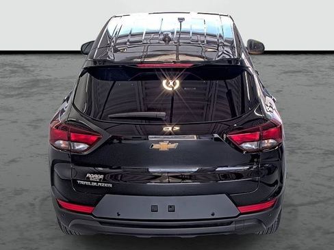 New 2026 Chevrolet TrailBlazer LS w/ LS Convenience Package FWD image 3