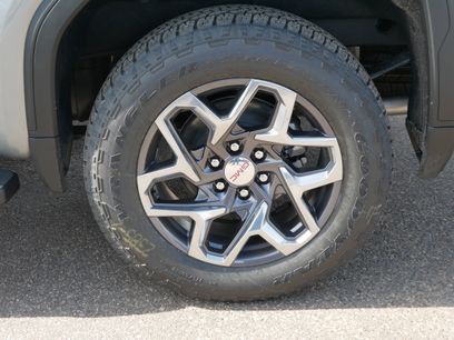 New 2026 GMC Sierra 1500 SLT w/ SLT Premium Plus Package