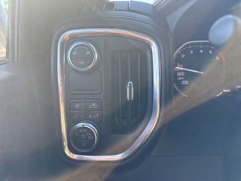 Used 2019 GMC Sierra 1500 SLT image 14