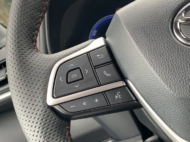 Used 2026 Toyota Sienna XSE AWD/4WD image 24