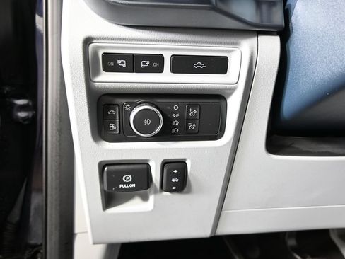 Used 2021 Ford F150 Limited AWD/4WD image 24