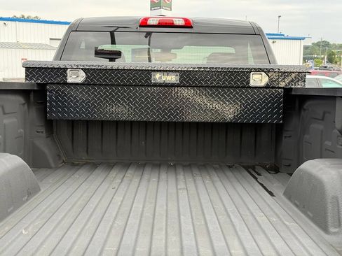 Used 2020 Chevrolet Silverado 1500 W/T w/ WT Convenience Package AWD/4WD image 8