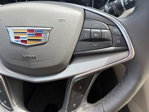 Certified 2024 Cadillac XT5 Premium Luxury w/ LPO, Floor Liner Package AWD/4WD image 29