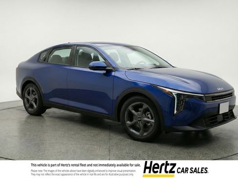 Used 2025 Kia K4 FWD image 1
