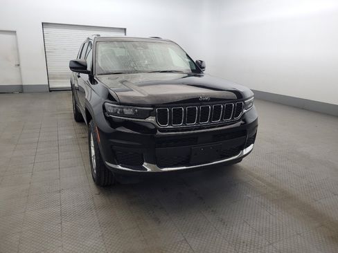 Used 2023 Jeep Grand Cherokee L Laredo w/ Luxury Tech Group I AWD/4WD image 14