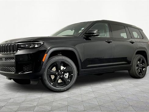 New 2025 Jeep Grand Cherokee L Altitude image 1