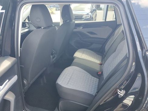 New 2026 Volkswagen Tiguan S image 9