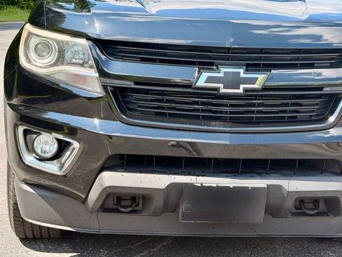Used 2017 Chevrolet Colorado Z71 w/ Z71 Midnight Edition AWD/4WD image 13