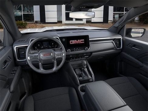 New 2025 GMC Canyon Elevation image 15