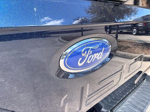 Certified 2022 Ford F150 Lariat image 10