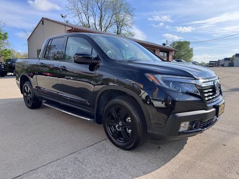 Used 2020 Honda Ridgeline Black Edition image 3
