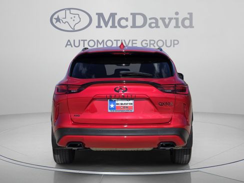 Used 2025 INFINITI QX50 Sport AWD/4WD image 5