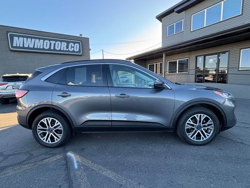 Used 2021 Ford Escape SEL image 5