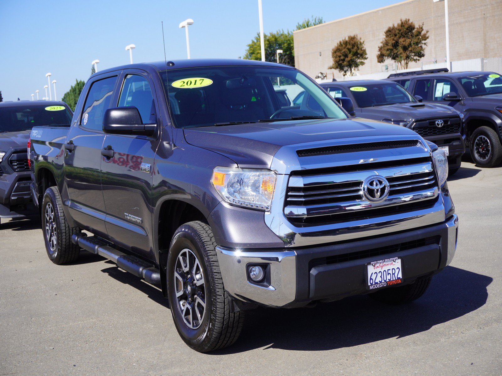 Used 2017 Toyota Tundra SR5 w/ TRD Off Road Package AWD/4WD image 1