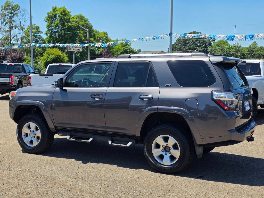 Used 2019 Toyota 4Runner SR5 Premium AWD/4WD image 31