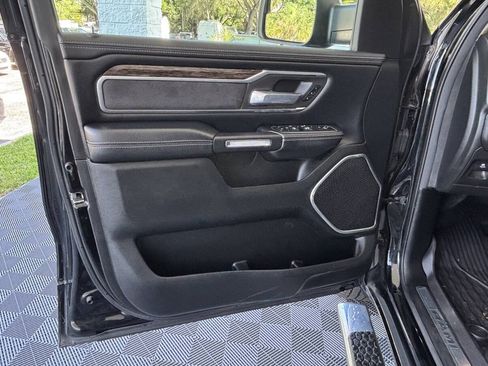 Used 2020 RAM 1500 Laramie RWD image 13