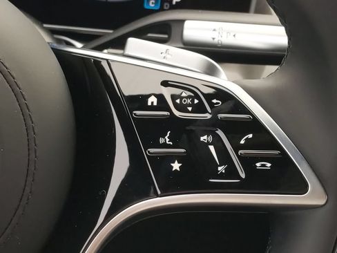 Certified 2023 Mercedes-Benz S 500 4MATIC image 23