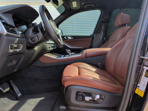 Used 2022 BMW X5 sDrive40i w/ M Sport Package RWD image 15