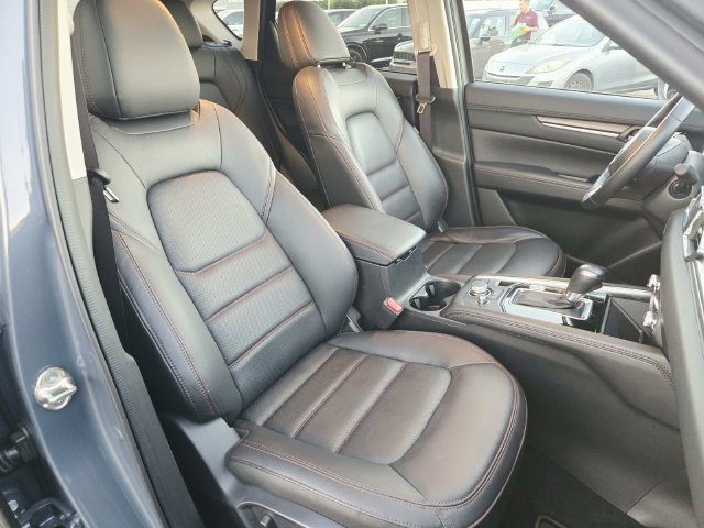 Certified 2025 MAZDA CX-5 Carbon Edition AWD/4WD image 13