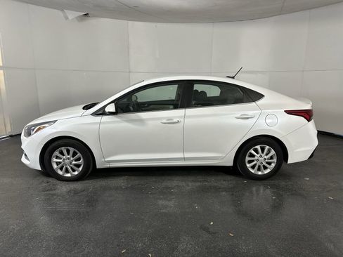 Used 2021 Hyundai Accent SEL image 8