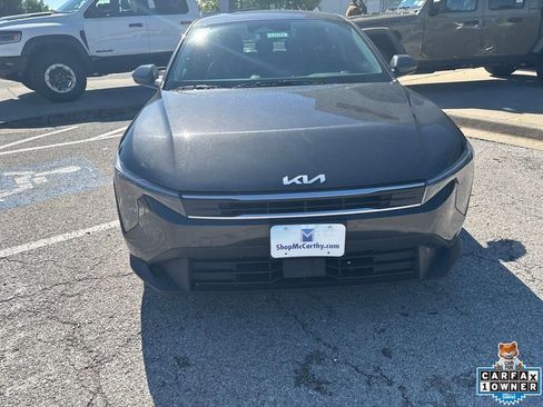Used 2025 Kia K4 FWD image 9