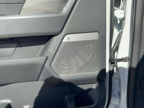 New 2025 Ford F150 Lariat w/ Equipment Group 501A Mid image 12