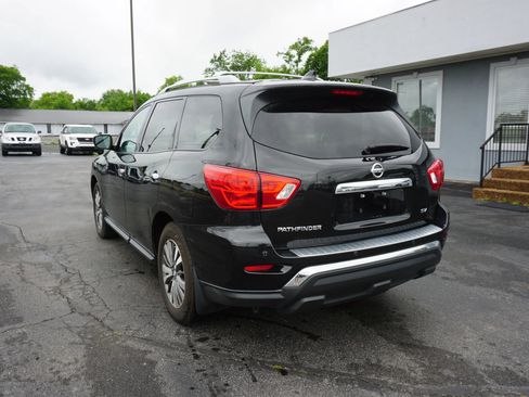 Used 2020 Nissan Pathfinder SV w/ Cargo Package FWD image 7