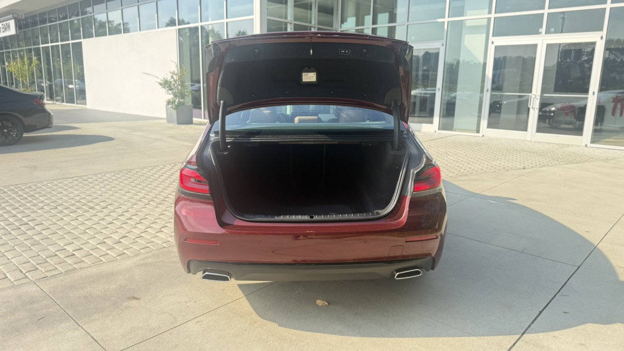 Used 2023 BMW 540i w/ Premium Package RWD image 16