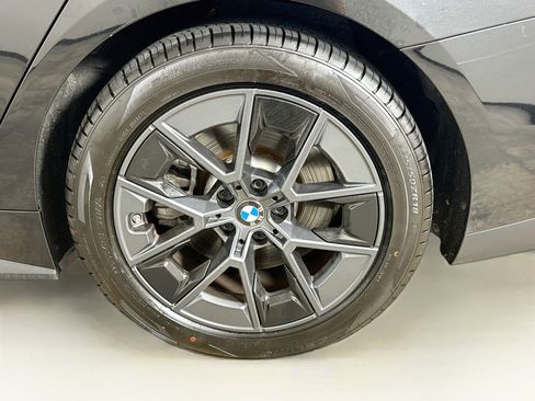 Used 2025 BMW i4 eDrive40 RWD image 11