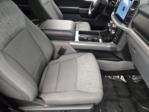 Certified 2022 Ford F150 XLT w/ Equipment Group 302A High image 14