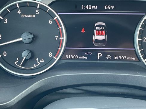 Used 2025 Nissan Rogue SV image 42