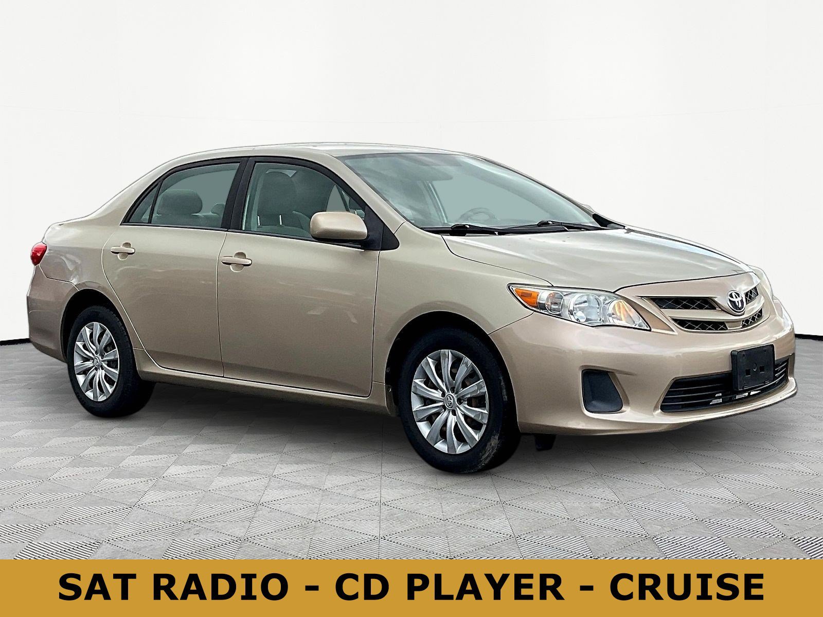 Used 2012 Toyota Corolla LE FWD image 3